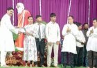 परलकोट की बेटियों ने बढ़ाया क्षेत्र का गौरव, मेधावी छात्राओं का हुआ भव्य सम्मान