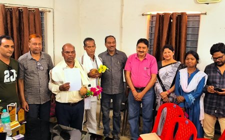 जशपुर में दो शिक्षकों को सम्मानपूर्वक विदाई, समारोह में भावुक हुआ माहौल