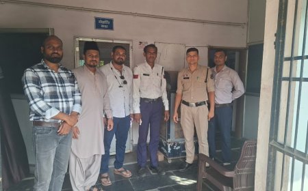 रायपुर में सराहनीय पहल: ऑल मुस्लिम वेलफेयर फाउंडेशन ने ट्रैफिक पुलिस को बांटी छाछ