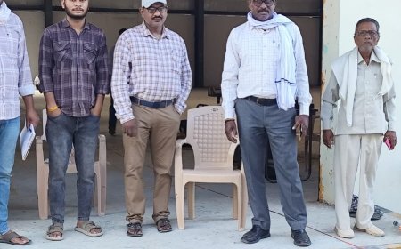 छिंदवाड़ा में उपार्जन केंद्रों का औचक निरीक्षण, किसानों की समस्याओं और तुलाई व्यवस्था का लिया जायजा