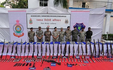 बीजापुर में सुरक्षा बलों की बड़ी कार्रवाई, माओवादियों के डंप से हथियार और 65 लाख नकद बरामद