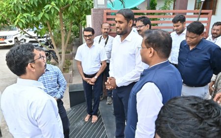 नक्शा प्रोजेक्ट का केंद्रीय सचिव ने किया निरीक्षण, सर्वे टीम बढ़ाने के दिए निर्देश