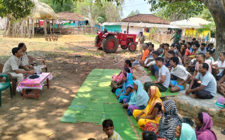 नारायणपुर पुलिस की “माड़ मैत्री – मैत्री चौपाल”, ग्रामीणों को कानून, सुरक्षा और जागरूकता का दिया संदेश