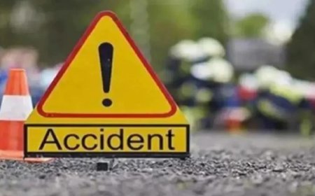 नानपारा हाईवे पर भीषण हादसा, कार और कंबाइन की टक्कर में 4 की मौत
