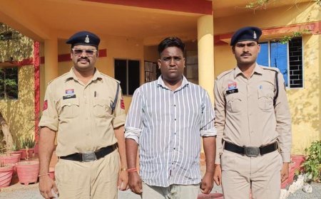 डोंगरगांव नगर पंचायत कार्यालय में हंगामा और मारपीट, आरोपी गिरफ्तार