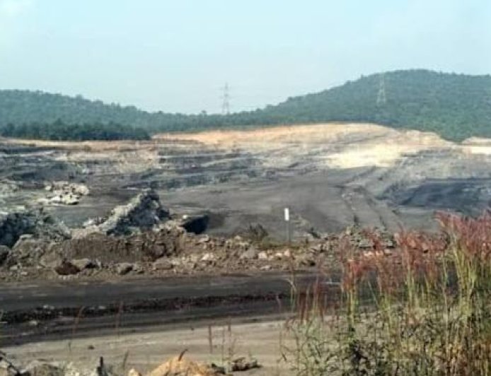 पेलमा कोयला खदान जनसुनवाई पर विवाद तेज, संजय देवांगन ने उठाए गंभीर सवाल
