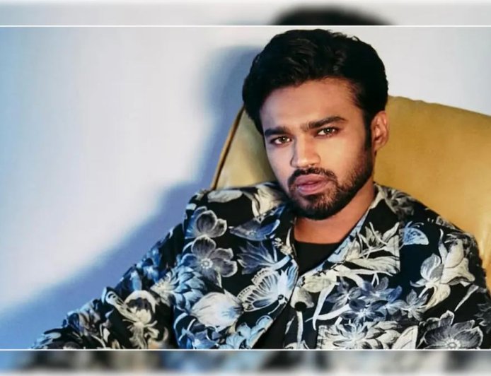 मलयालम सिनेमा में डेब्यू करेंगे बाबिल खान, बोले- कंफर्ट जोन से बाहर निकलना ही असली विकास