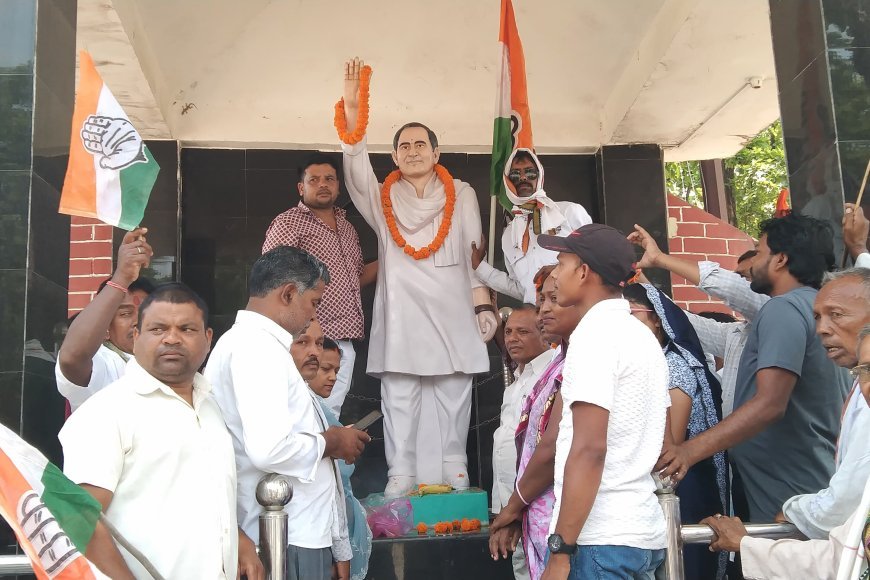 बलरामपुर में राजीव गांधी का 35वां बलिदान दिवस मनाया गया, कांग्रेस कार्यकर्ताओं ने ली आतंकवाद विरोधी शपथ