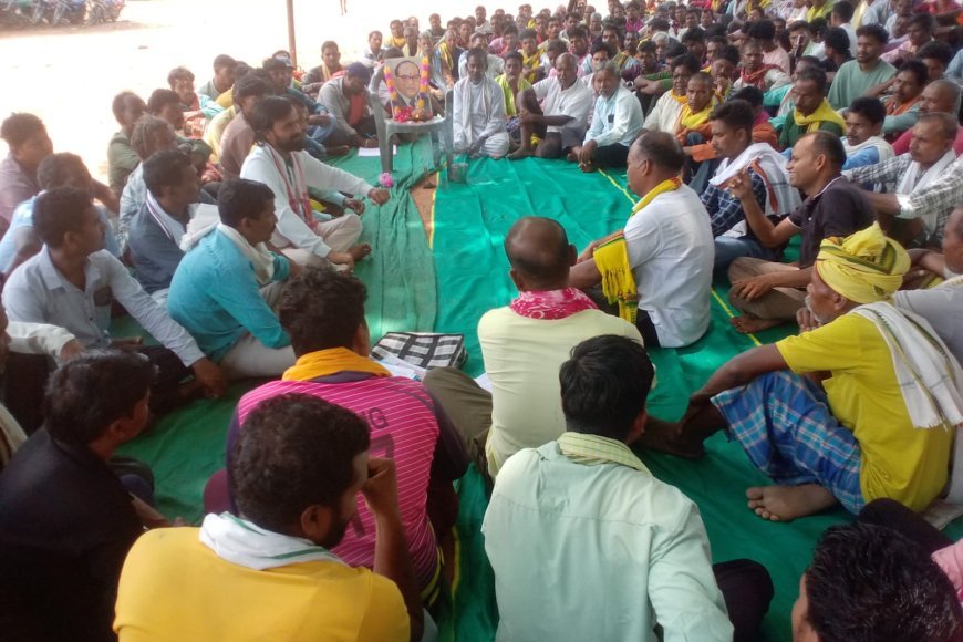 गोना समाधान शिविर से पहले कोकड़ी में बड़ी बैठक, कलेक्टर-एसपी नहीं आए तो बहिष्कार की चेतावनी
