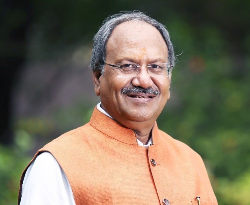 भाजपा की चुनावी सफलता पर छत्तीसगढ़ में जश्न, सूरजपुर में मंत्री लक्ष्मी राजवाड़े ने कार्यकर्ताओं संग मनाई खुशी