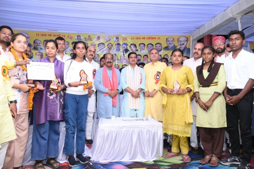 भक्त माता कर्मा की भक्ति और त्याग से लें प्रेरणा, समाज सेवा ही सच्ची पूजा : डिप्टी सीएम अरुण साव