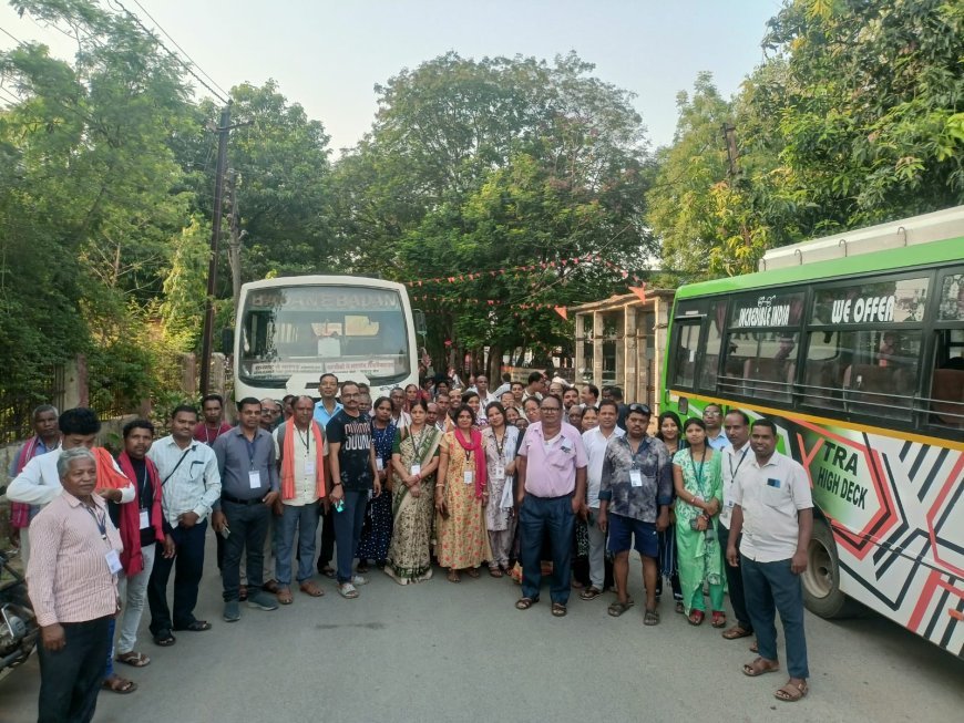 श्री रामलला दर्शन योजना के तहत रायगढ़ से 112 श्रद्धालुओं का जत्था अयोध्या रवाना