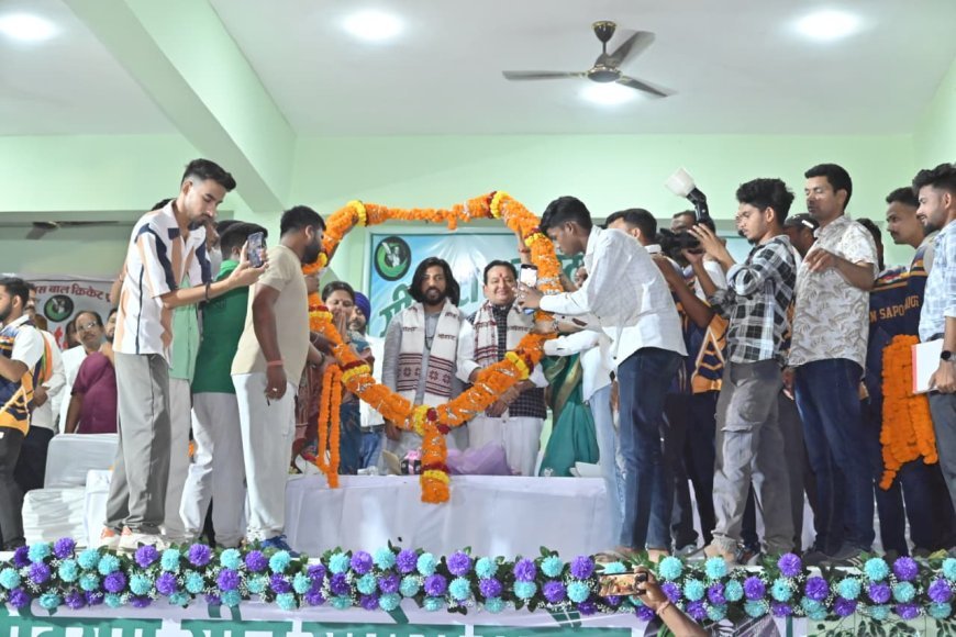 सपोस रात्रिकालीन क्रिकेट टूर्नामेंट का भव्य समापन, विधायक डॉ. संपत अग्रवाल ने खिलाड़ियों को दिया खेल भावना का संदेश