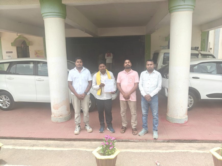 आदिवासी विकास परिषद ने दलदली और धनवाही की समस्याओं को लेकर कलेक्टर को सौंपा ज्ञापन