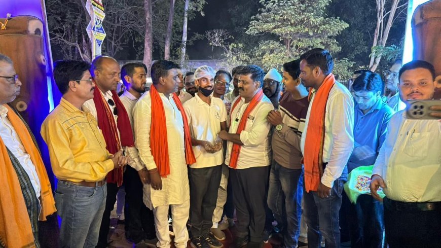 कवर्धा को मिली आधुनिक मित्र मिलन चौपाटी की सौगात, 60 से अधिक फुटपाथ विक्रेताओं को मिला व्यवस्थित स्थान