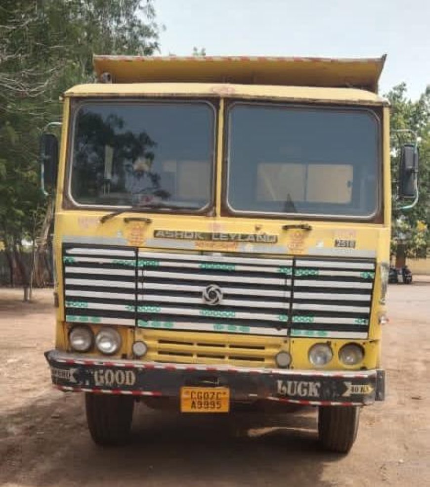 धमतरी में ओवरलोड रेत परिवहन पर कार्रवाई, हाईवा चालक के खिलाफ मामला दर्ज