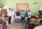 नगरी में समाज को दम्पति ने भेंट किया कूलर, आदिवासी ध्रुव गोंड़ समाज ने जताया आभार