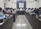 एसबीएम(जी) समीक्षा बैठक में कार्यों की प्रगति तेज करने के निर्देश, एफएसटीपी, कचरा प्रबंधन और डीबीटी मामलों पर विशेष जोर