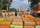 बलरामपुर पुलिस की बड़ी कार्रवाई, 10 करोड़ के गांजे के साथ दो अंतरराज्यीय तस्कर गिरफ्तार