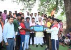 आम की छांव तले डिप्टी सीएम अरुण साव की जनचौपाल, ग्रामीणों से जमीन पर बैठकर किया संवाद