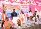 बिजराकछार में शाला प्रवेश उत्सव: अरुण साव ने विद्यार्थियों का तिलक कर किया स्वागत, किचन शेड व रंगमंच के लिए 5 लाख की घोषणा