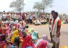 गुंडरदेही-धमतरी मार्ग पर चक्काजाम, खलारी गांव के ग्रामीण दो मांगों को लेकर डटे रहे