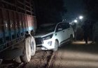 गलत दिशा में खड़े ट्रक से टकराई इनोवा, चालक गंभीर घायल