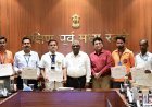 दक्षिण पूर्व मध्य रेलवे में संरक्षा के सजग प्रहरियों का सम्मान, महाप्रबंधक तरुण प्रकाश ने 5 कर्मचारियों को किया सम्मानित
