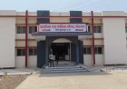 लोकार्पण के तीन महीने बाद ही उखड़ने लगीं टाइल्स, नेपानगर नगर पालिका भवन निर्माण पर उठे सवाल