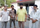खबर का असर: पिथौरा में चोरी के सामान के साथ थाने पहुंचे आरोपी, ट्रक से चोरी मामले में FIR दर्ज