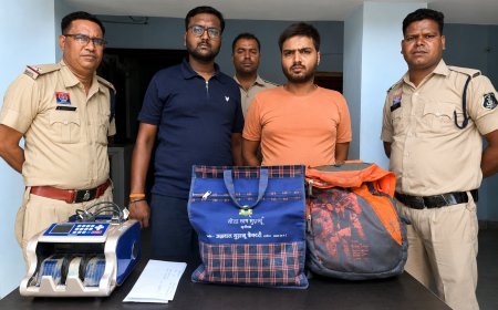 ऑपरेशन अंकुश के तहत रायगढ़ पुलिस की बड़ी कार्रवाई, ऑनलाइन क्रिकेट सट्टा सिंडिकेट का भंडाफोड़