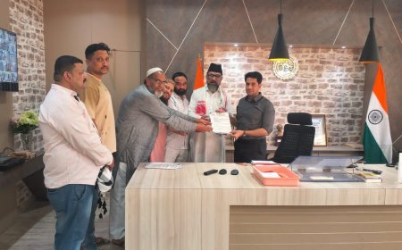 गाय को राष्ट्रीय पशु घोषित करने की मांग, मुस्लिम समाज ने प्रधानमंत्री के नाम सौंपा ज्ञापन