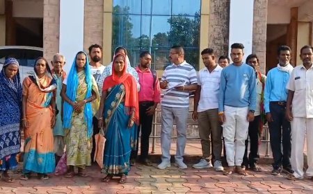 NH-343 किनारे वन भूमि पर अवैध कब्जे का आरोप: आदिवासी समाज का विरोध, ‘बाहरी भगाओ, छत्तीसगढ़ बचाओ’ के लगे नारे