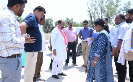 उप मुख्यमंत्री अरुण साव ने बस्तर प्रवास के दूसरे दिन विकास कार्यों का किया निरीक्षण, निर्माण कार्यों में तेजी के निर्देश