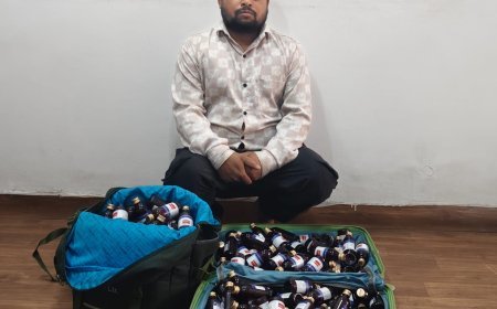 गुढ़ियारी पुलिस की बड़ी कार्रवाई, प्रतिबंधित कोडीन सिरप के साथ आरोपी गिरफ्तार