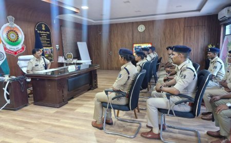 सूरजपुर में 15 नए उप निरीक्षकों की थानों में व्यावहारिक ट्रेनिंग शुरू, पुलिसिंग की बारीकियां सीखेंगे