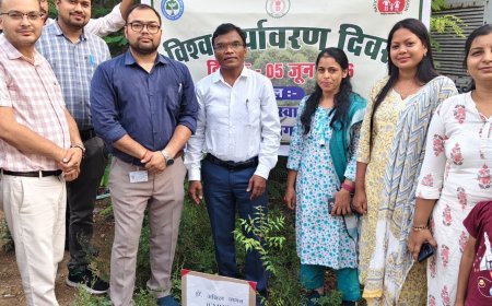 विश्व पर्यावरण दिवस पर सीएमएचओ कार्यालय में पौधरोपण, पर्यावरण संरक्षण का दिया संदेश