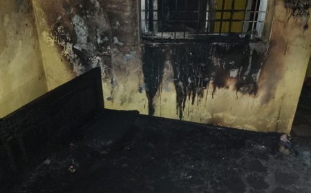 गैस सिलेंडर लीकेज से बड़ा हादसा, महिला पुलिसकर्मी और गैस एजेंसी कर्मचारी गंभीर रूप से झुलसे