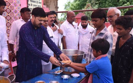 धरसीवां में प्रधानमंत्री मोदी के 12 वर्ष पूर्ण होने पर विधायक अनुज शर्मा ने कराया रुद्राभिषेक, हुआ भव्य भंडारा