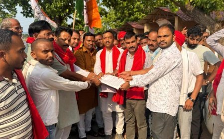 किसान कांग्रेस का धरना-प्रदर्शन, 10 सूत्रीय मांगों को लेकर प्रशासन को सौंपा ज्ञापन