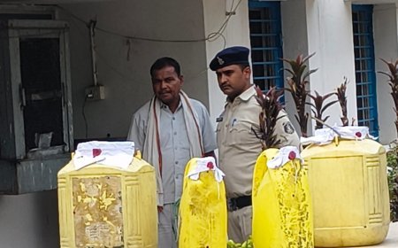 बाराद्वार पुलिस की बड़ी कार्रवाई, 40 लीटर कच्ची महुआ शराब जप्त, एक आरोपी गिरफ्तार