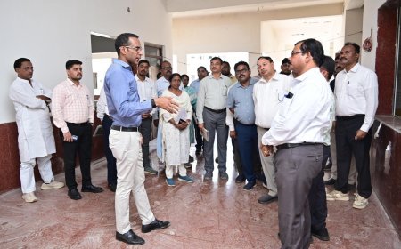 निर्माणाधीन कंपोजिट बिल्डिंग का निरीक्षण, अगस्त तक कार्य पूर्ण करने के निर्देश
