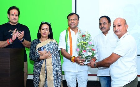 राहुल गांधी की ‘छात्रों की गूंज’ मुहिम को रायपुर में मिला समर्थन, छात्रों ने साझा की परीक्षाओं की परेशानियां