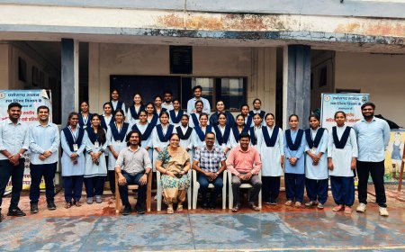 एमएससी भौतिकी के विद्यार्थियों को दी गई भावपूर्ण विदाई, यादगार बना समारोह