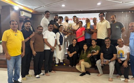 अंतर्राष्ट्रीय योग दिवस पर चेम्बर भवन में योग शिविर, व्यापारियों और नागरिकों ने किया योगाभ्यास