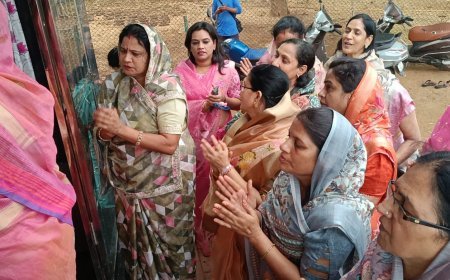 महेश नवमी पर माहेश्वरी पंचायत ने की गौ सेवा, मंदिर में हुआ विशेष पूजन