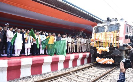 सोमनाथ स्वाभिमान सांस्कृतिक यात्रा को मिली हरी झंडी, रायपुर से 1000 से अधिक श्रद्धालु रवाना