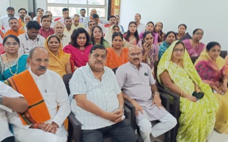 डॉ. श्यामा प्रसाद मुखर्जी के बलिदान दिवस पर भाजपा कार्यकर्ताओं ने दी श्रद्धांजलि