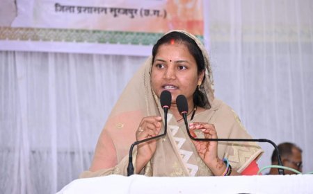 आंगनबाड़ी कार्यकर्ताओं को अब साड़ी खरीदने की राशि सीधे खाते में मिलेगी, केंद्रीकृत खरीदी व्यवस्था समाप्त