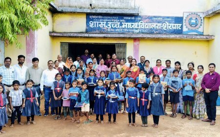 शेरपार में हर्षोल्लास के साथ मनाया गया शाला प्रवेश उत्सव, नए निर्माण कार्यों की हुई घोषणा